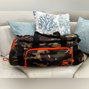 Rare and Brand New!! Puma Camouflage Training Small Gym Duffel Bag